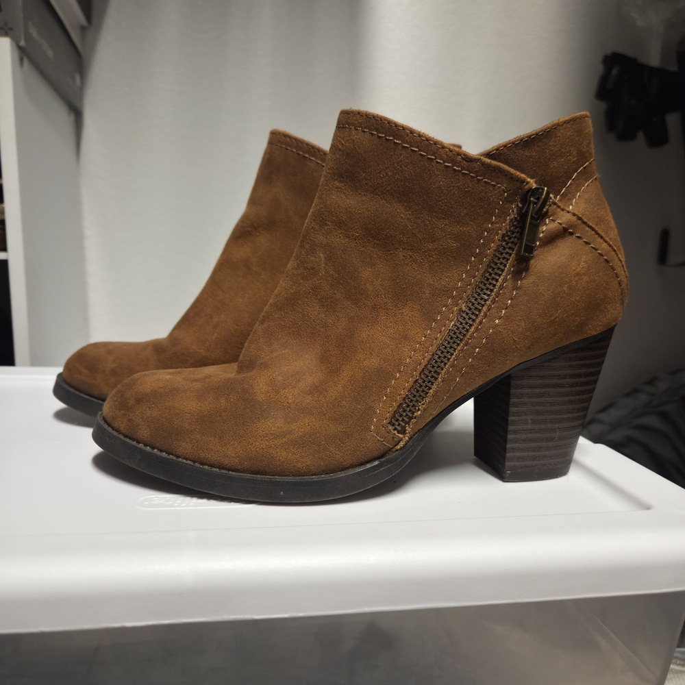 True Craft Ankle Boots